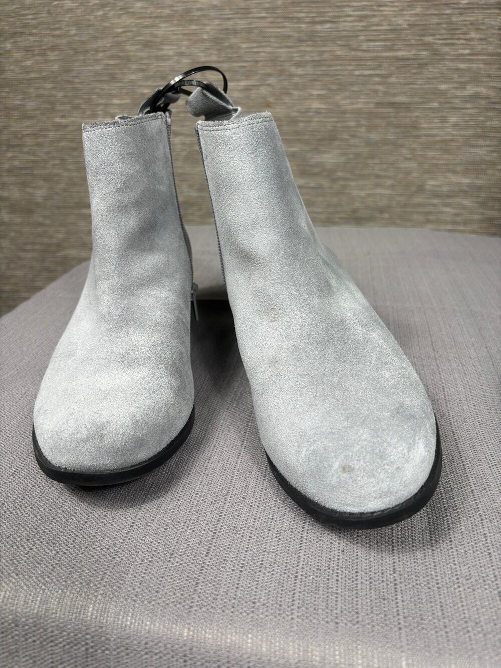 Vionic Roseland Boots Womens Size 8.5 Gray Suede Ankle Block Heel Booties Zip